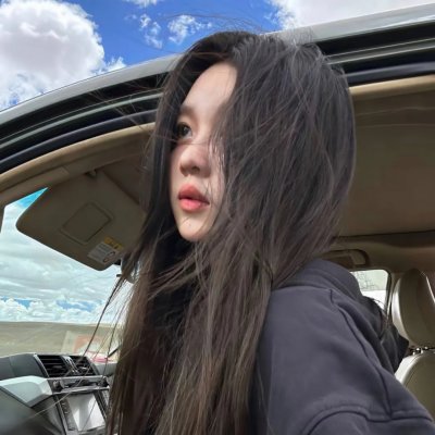 推动摇篮的手